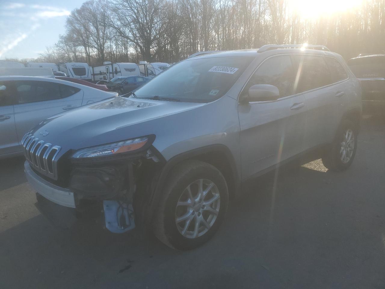 2015 Jeep Cherokee Latitude for Sale in Glassboro, NJ - Front End