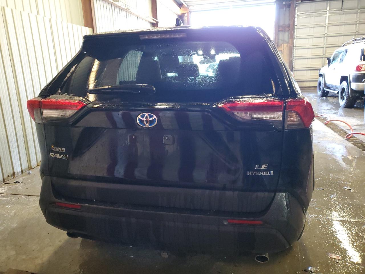 2022 Toyota RAV 4 - Image 6