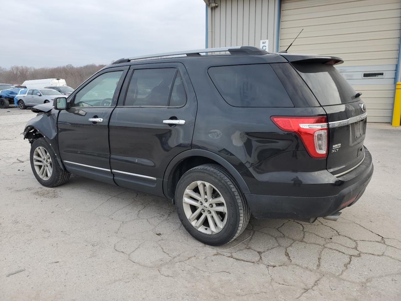 2014 Ford Explorer - Image 2