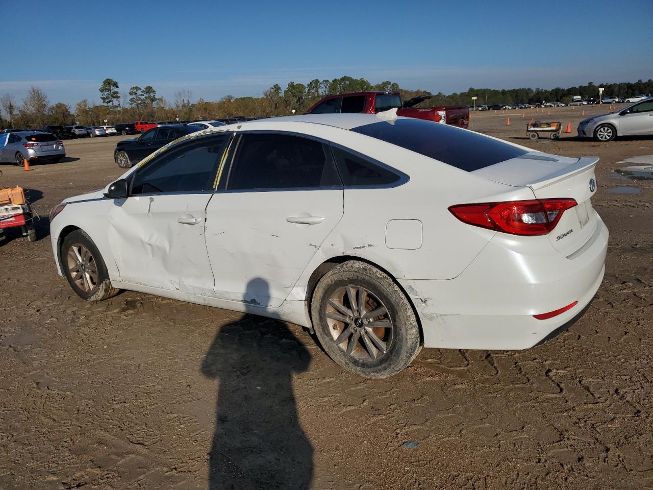 2016 Hyundai Sonata - Image 2