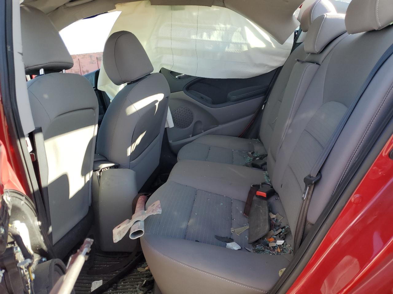 2016 Kia Forte - Image 10