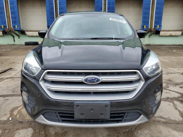  FORD ESCAPE 2017 Czarny