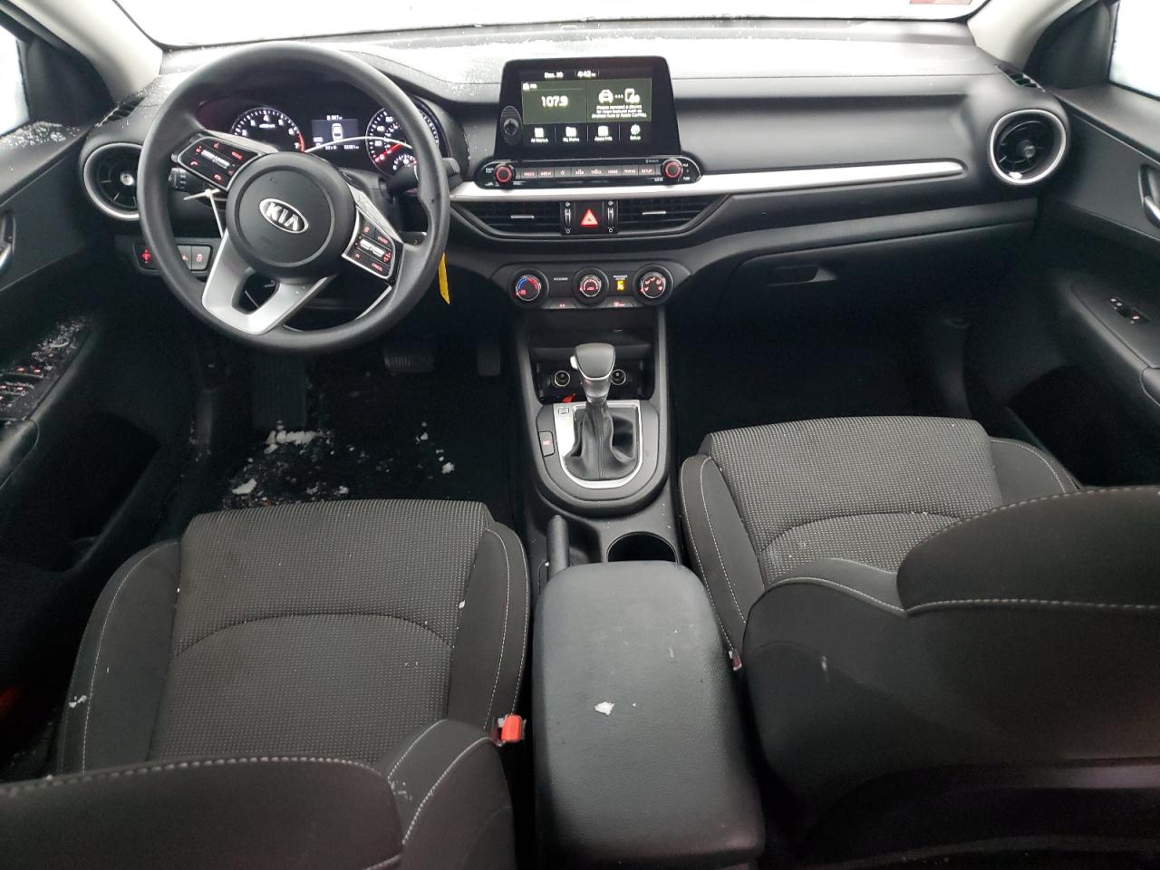 2021 Kia Forte - Image 8
