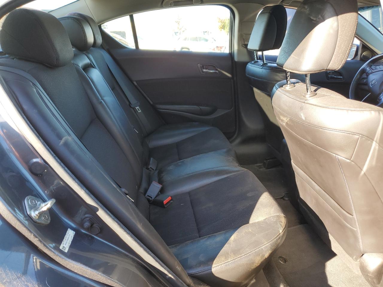 2013 Acura ILX - Image 10