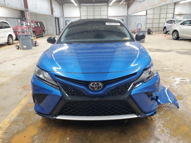  TOYOTA CAMRY 2019 Синий