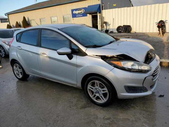  FORD FIESTA 2017 Silver