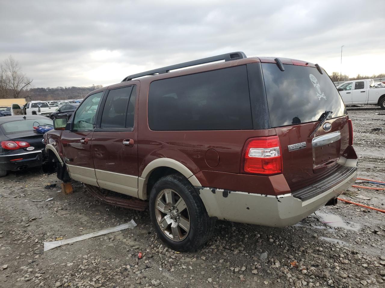2007 Ford Expedition - Image 2