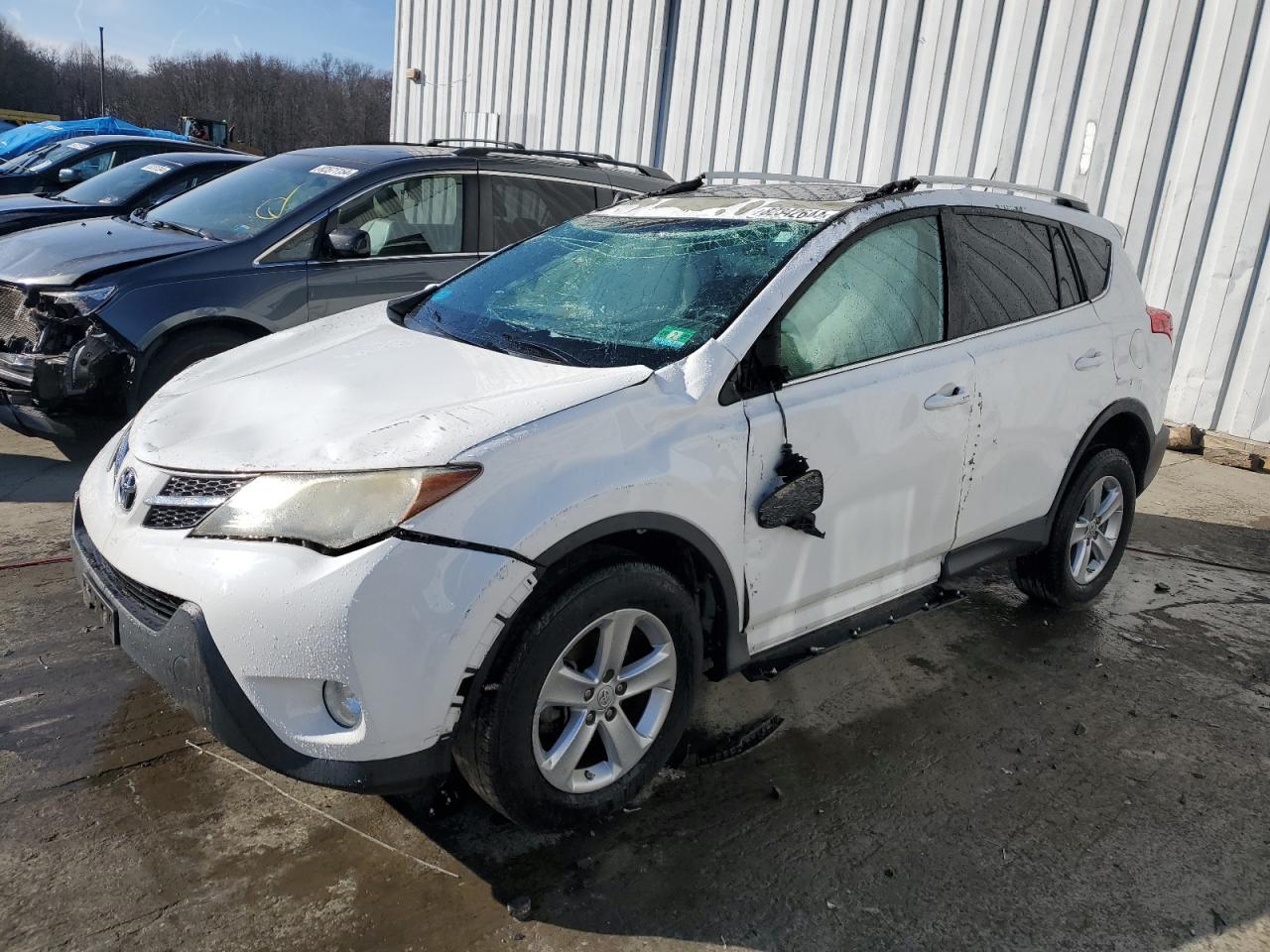 VIN 2T3RFREV1DW119790 2013 TOYOTA RAV4 no.1