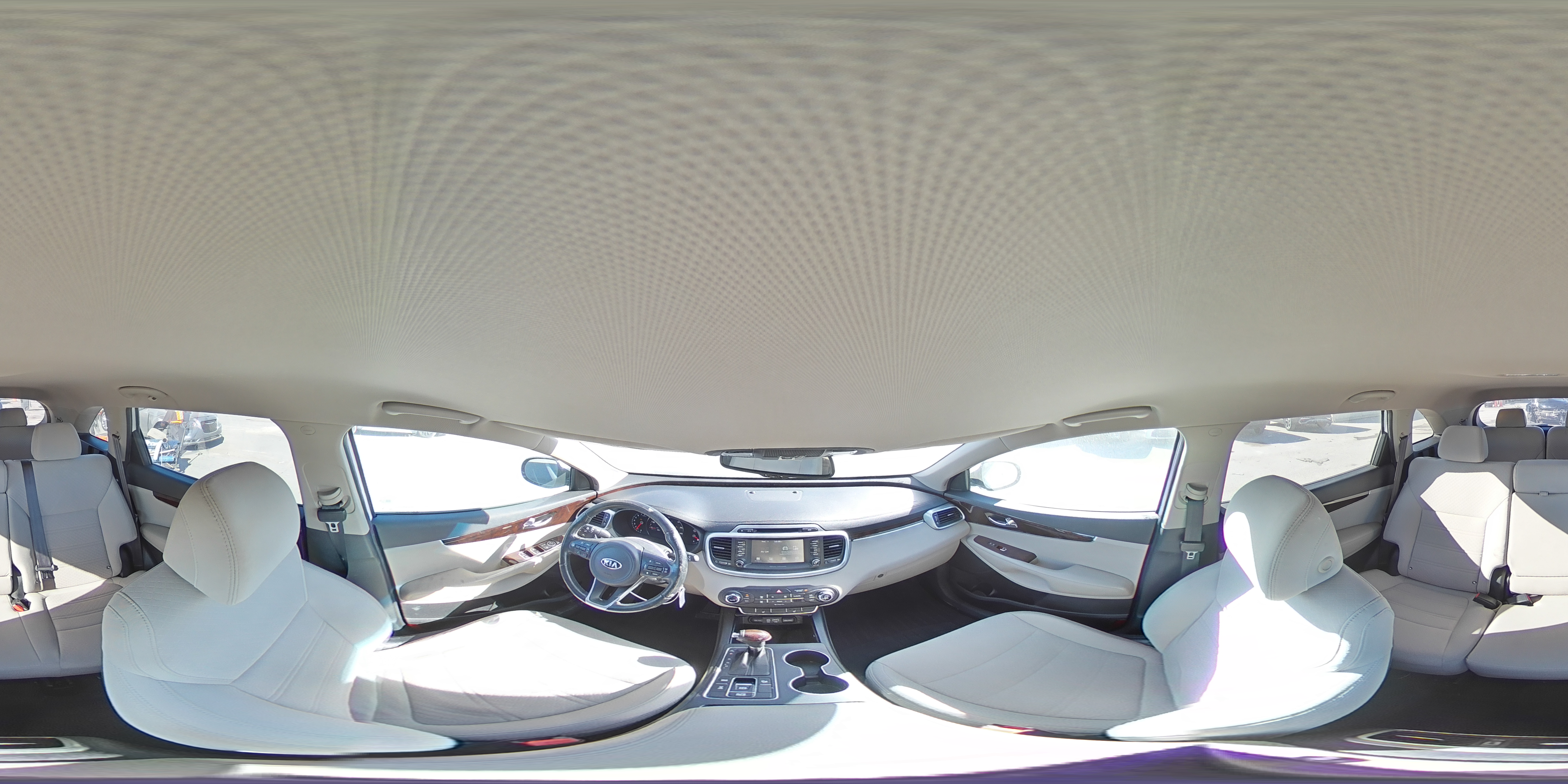 2017 Kia Sorento - Image 16