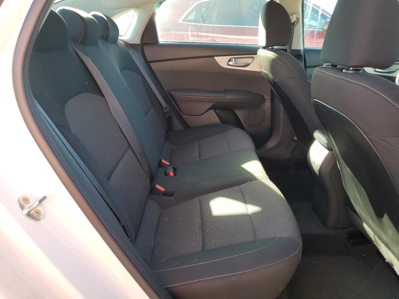 2023 Kia Forte - Image 10