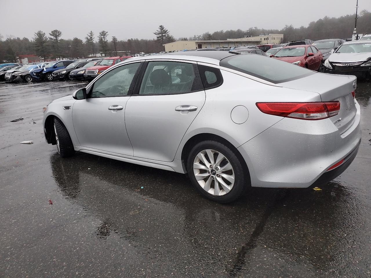 VIN 5XXGU4L39GG056057 2016 KIA OPTIMA no.2