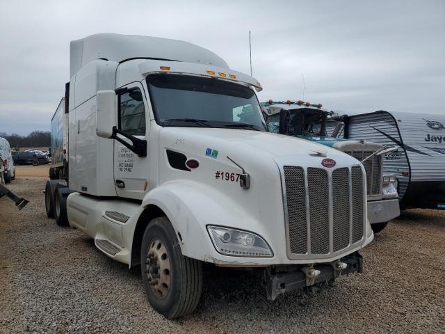 2014 Peterbilt 579 