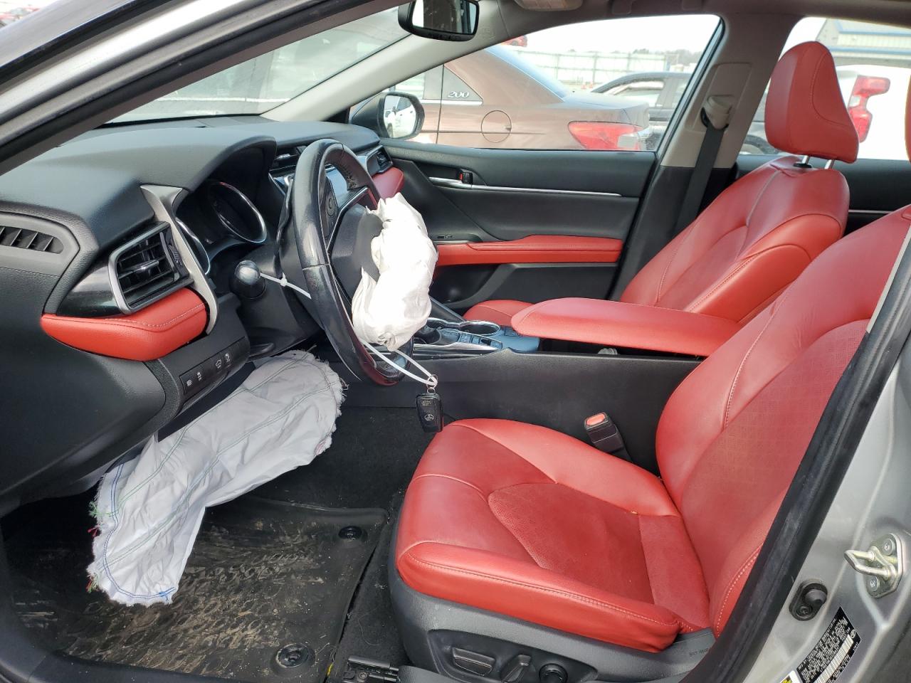 2019 Toyota Camry - Image 7