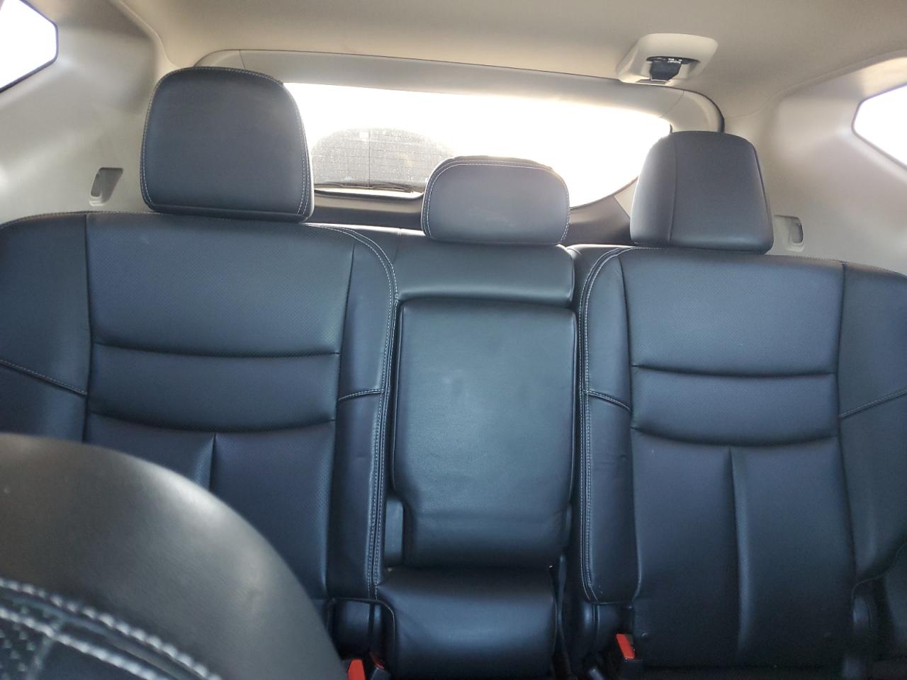 2015 Nissan Murano - Image 10