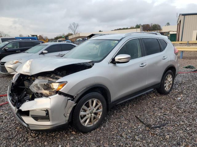  NISSAN ROGUE 2018 Srebrny