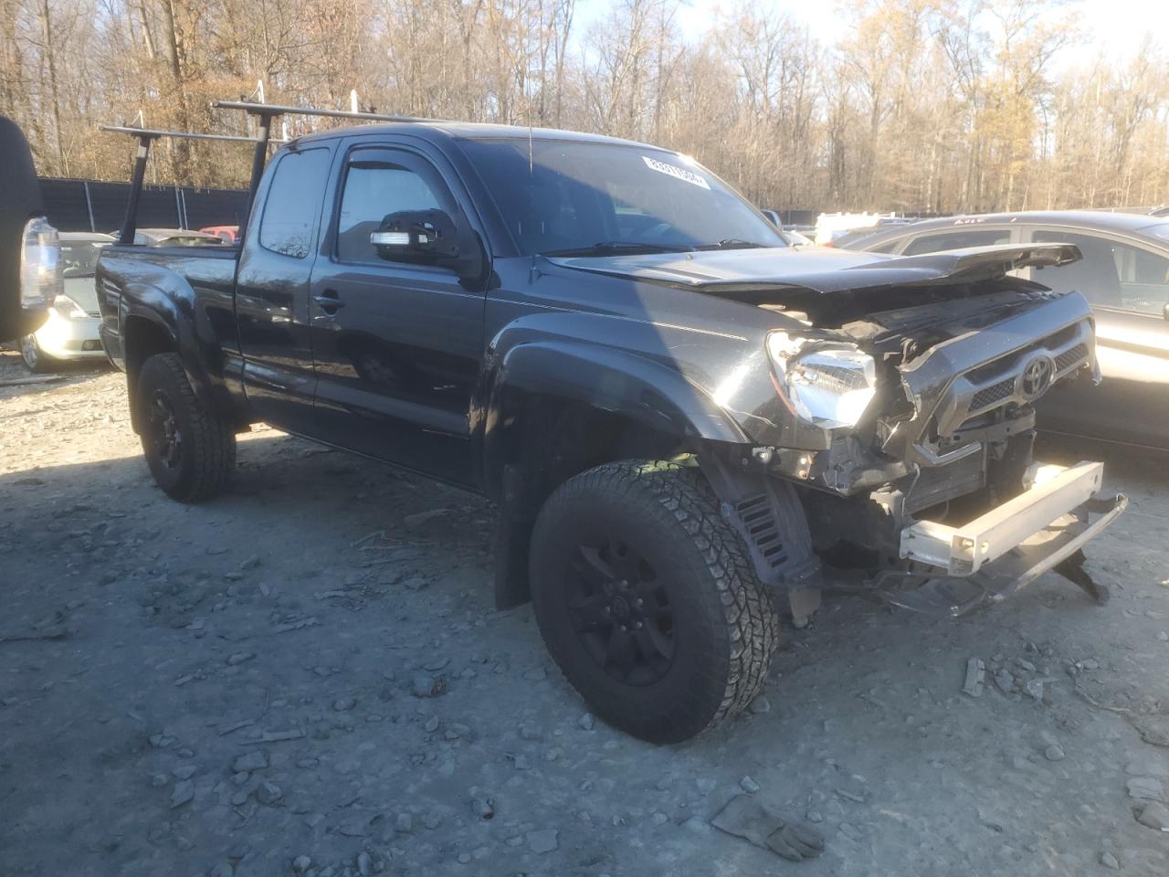 2015 Toyota Tacoma - Image 4