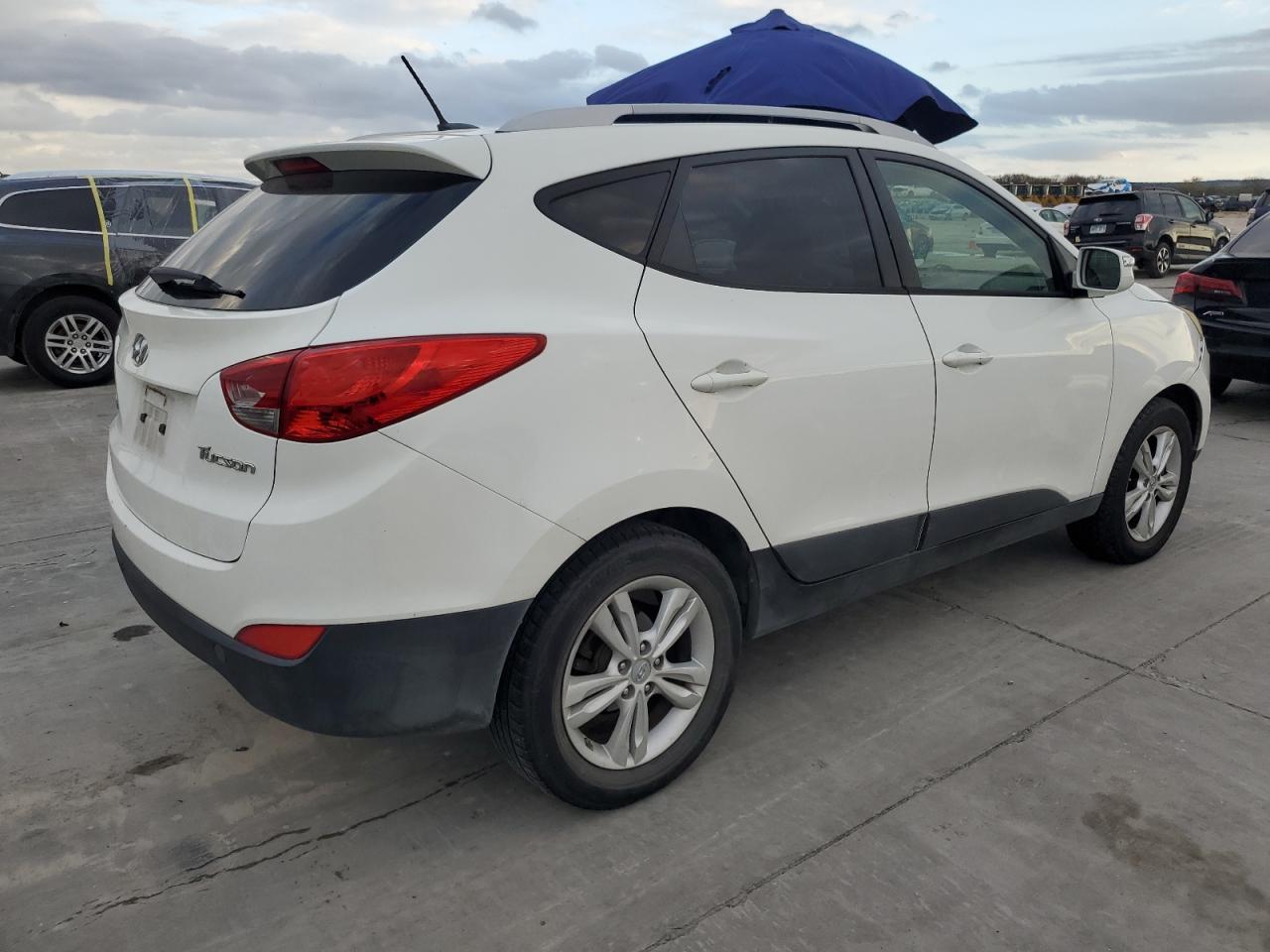 VIN KM8JU3AC2DU578999 2013 HYUNDAI TUCSON no.3