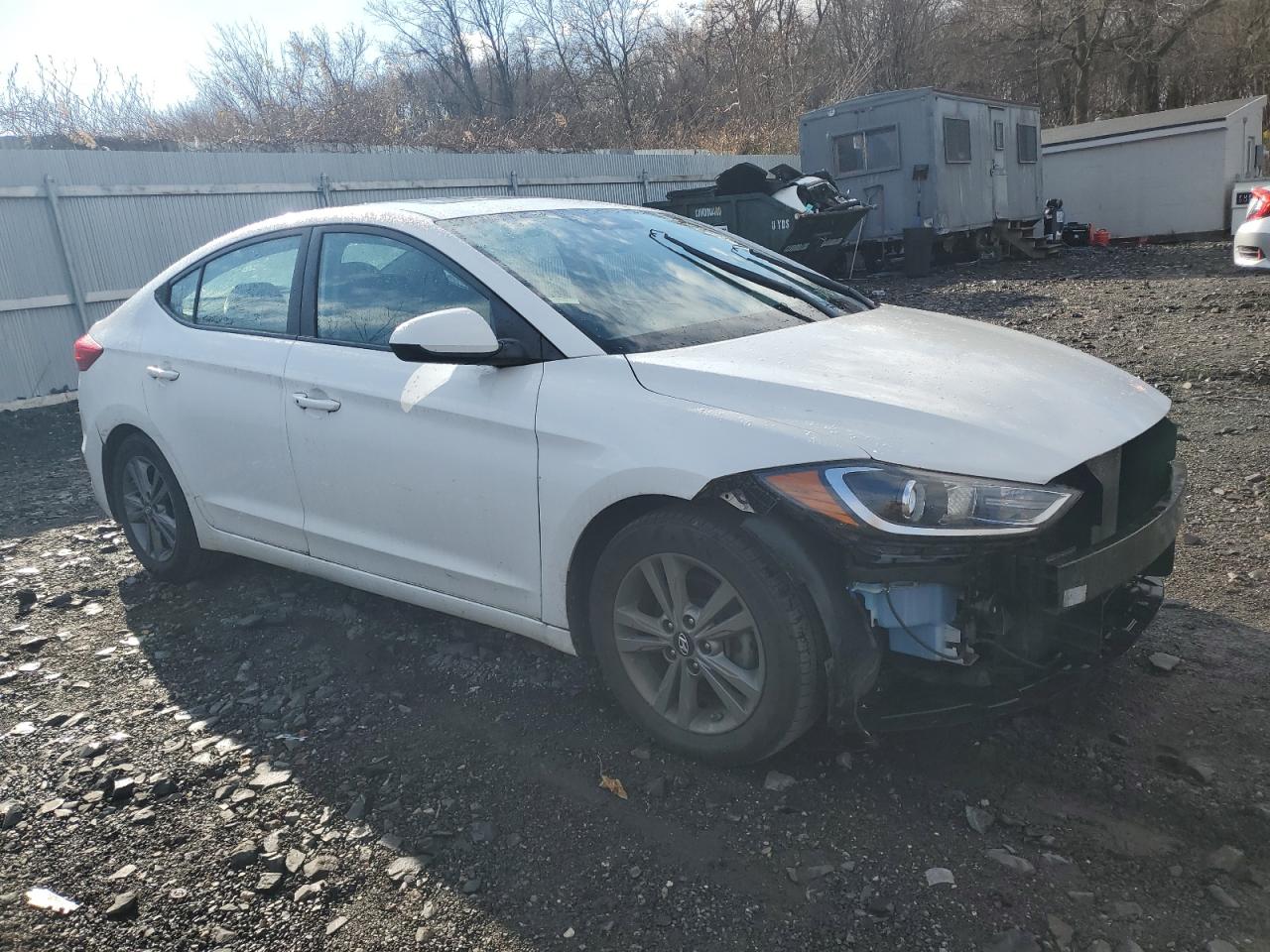 2017 Hyundai Elantra - Image 4