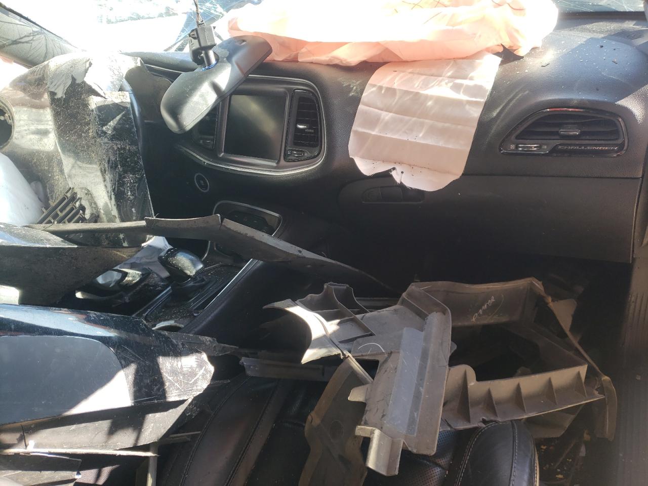 2016 Dodge Challenger - Image 8