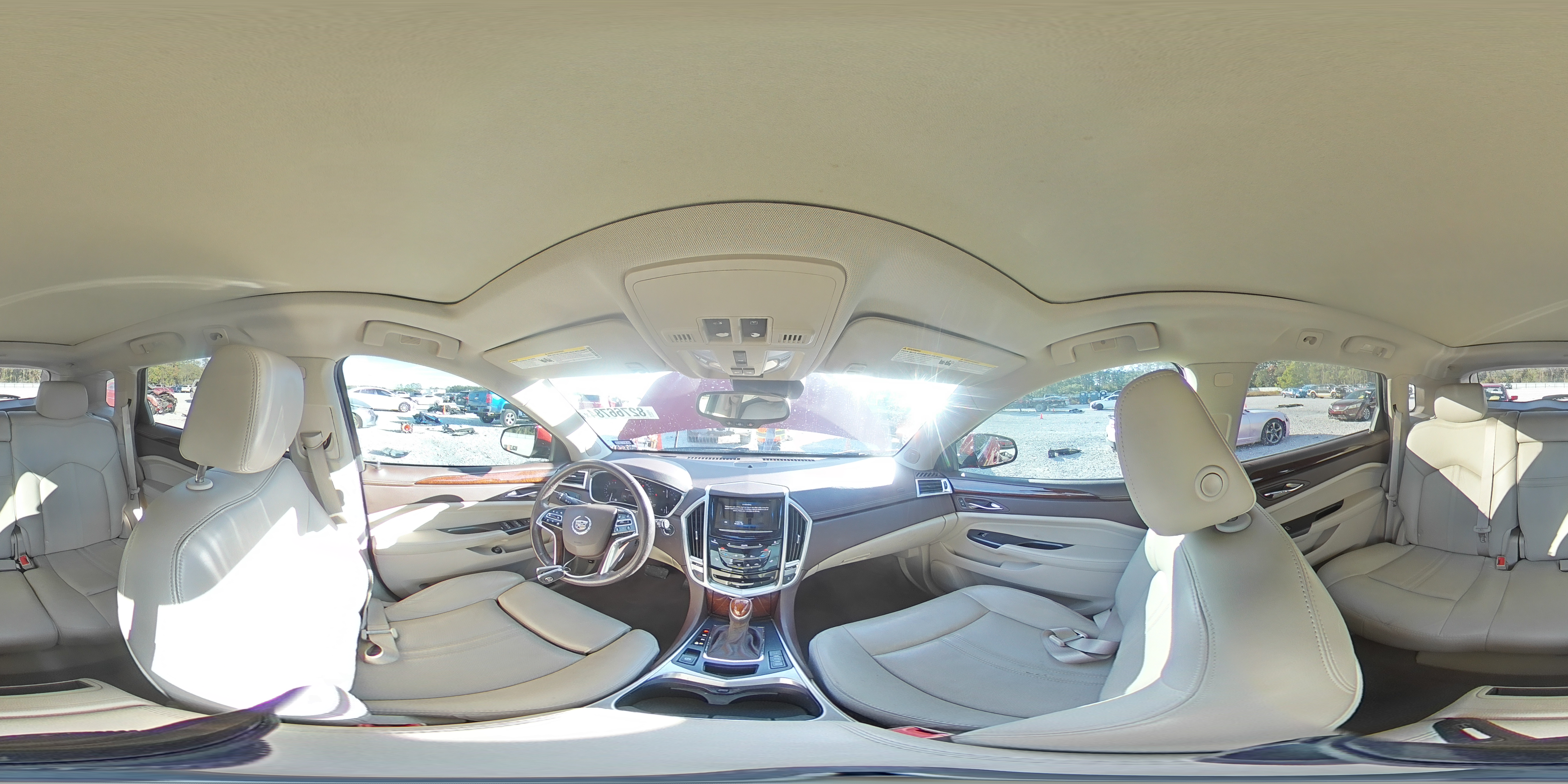 2015 Cadillac SRX - Image 16