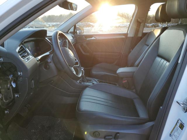  VOLKSWAGEN TIGUAN 2022 Biały