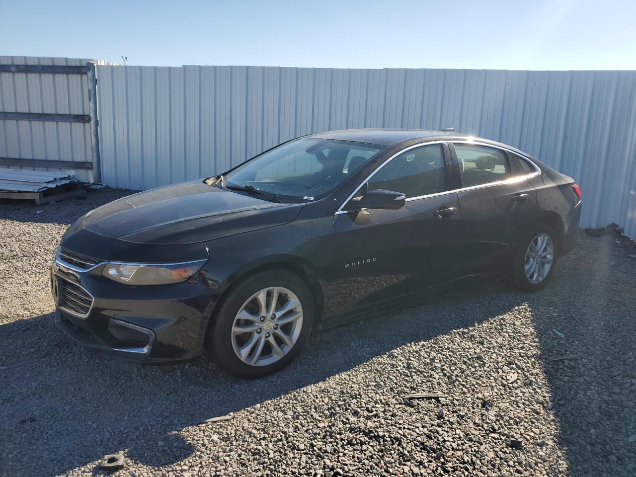 VIN 1G1ZD5ST2JF274520 2018 CHEVROLET MALIBU no.1