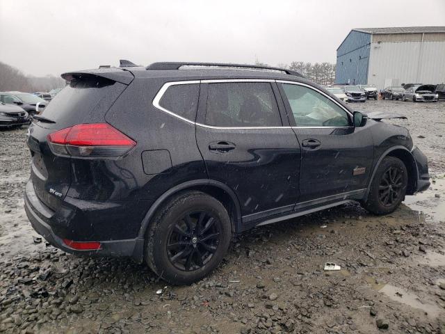  NISSAN ROGUE 2017 Черный