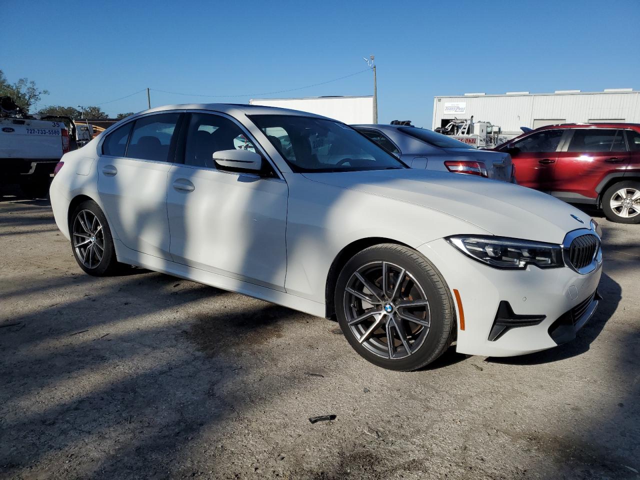 VIN WBA5R1C59KFH11463 2019 BMW 3 SERIES no.4