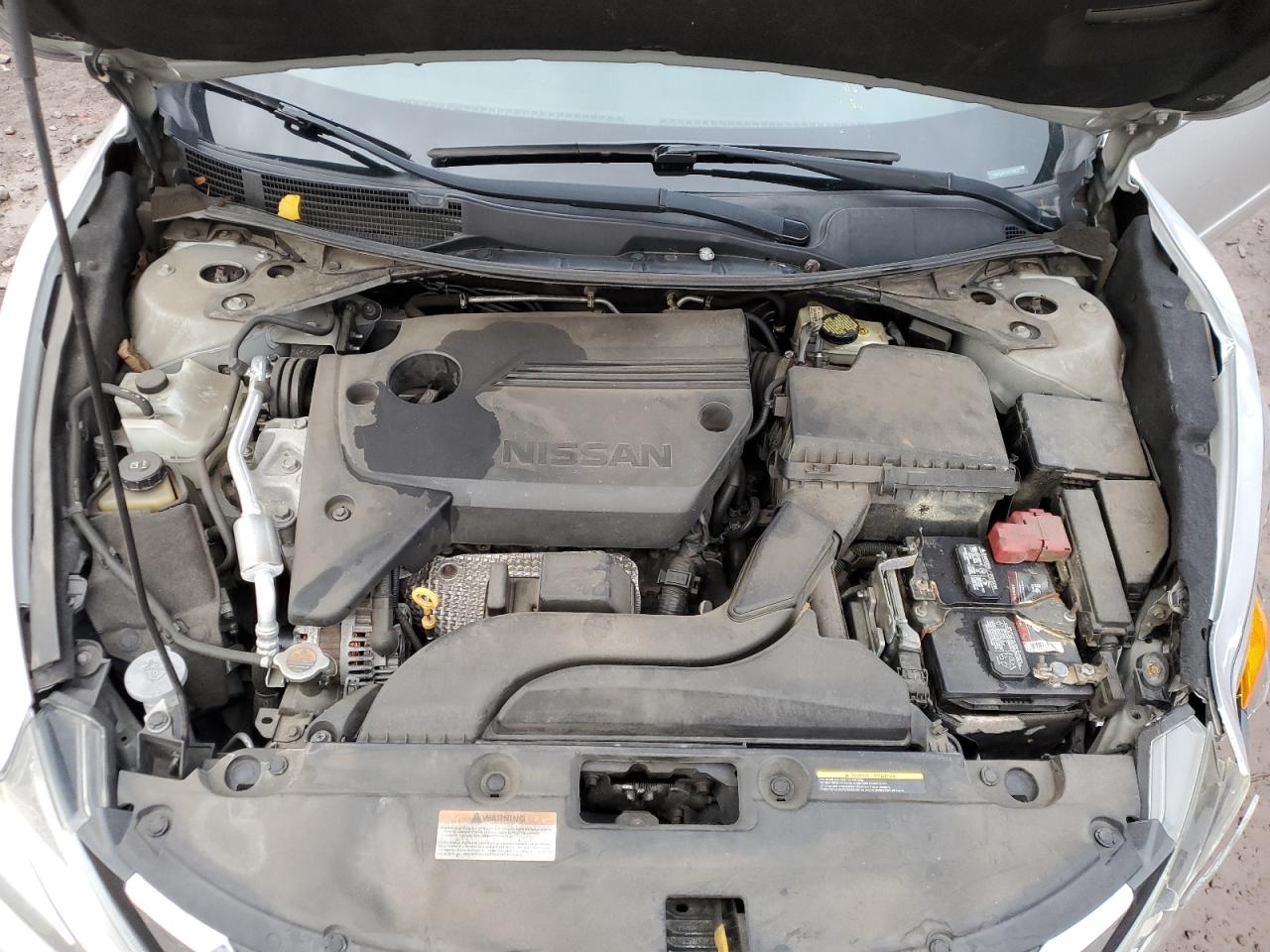 2017 Nissan Altima - Image 13