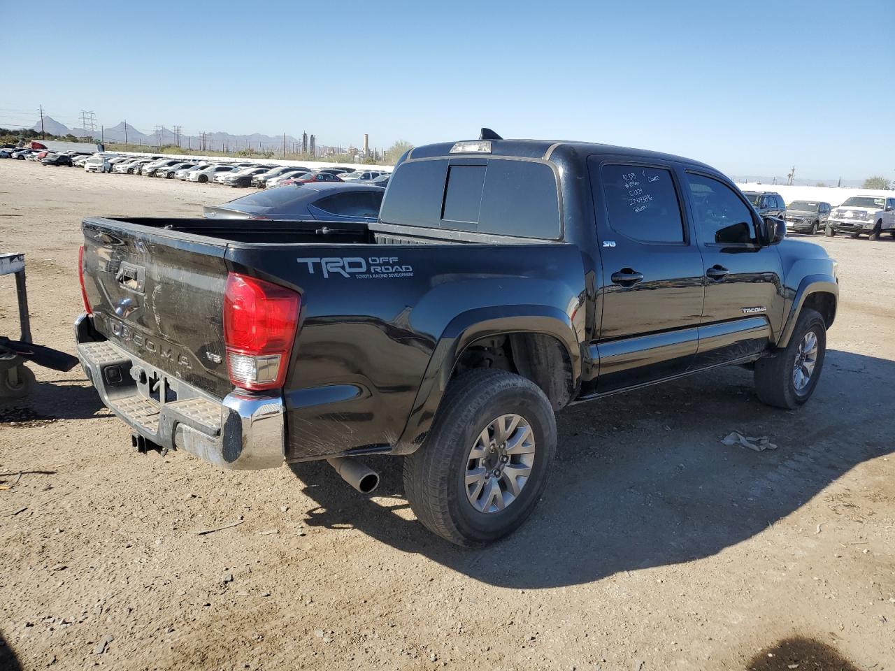 3TMAZ5CN7JM065019 TOYOTA TACOMA 2018