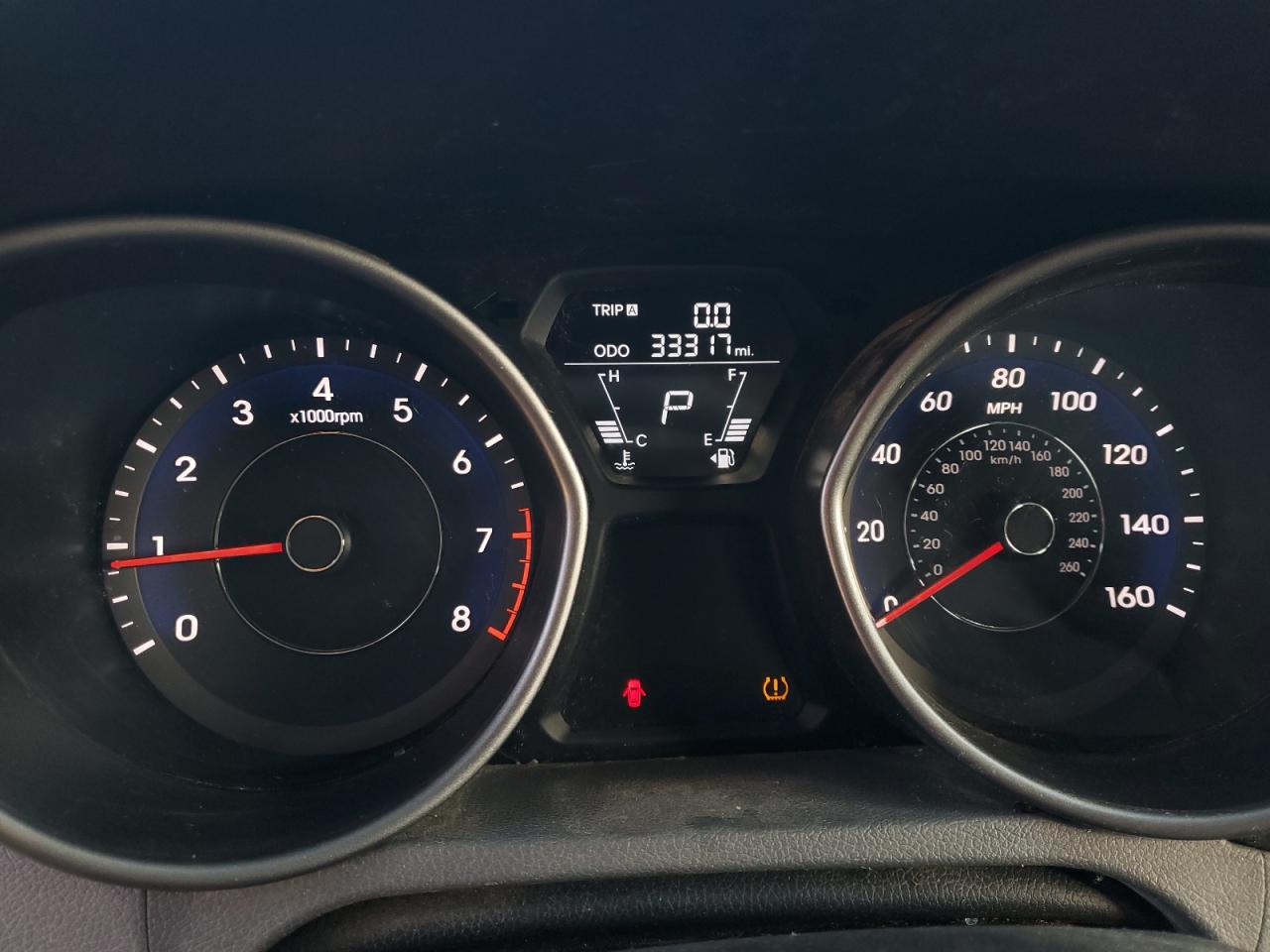 2013 Hyundai Elantra - Image 9