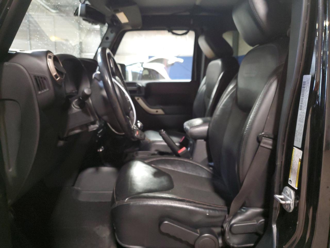 2017 Jeep Wrangler - Image 7