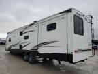 2022 Jaycee 5Th Wheel na sprzedaż w Louisville, KY - Burn