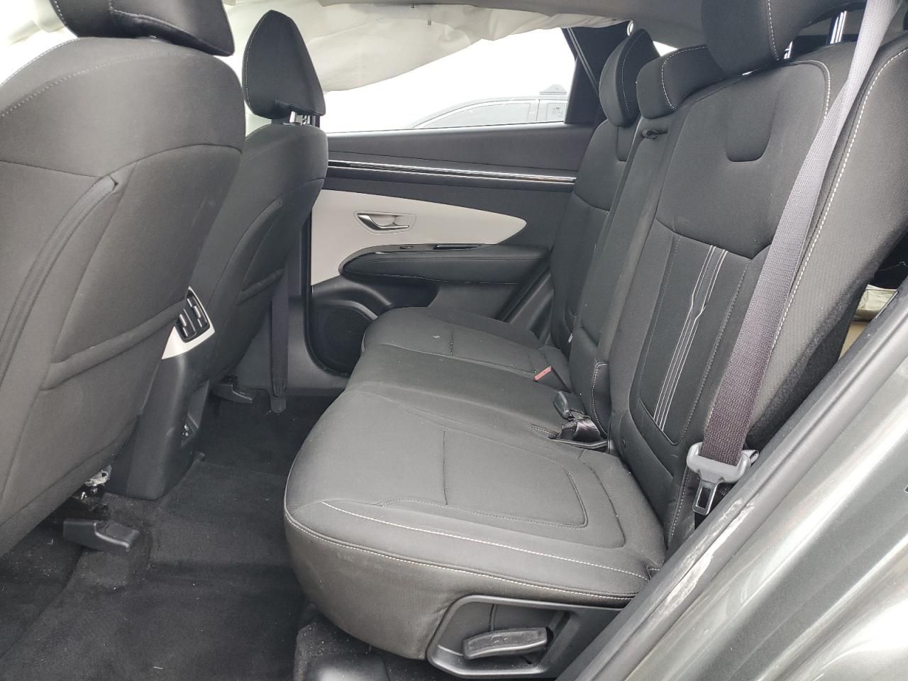 2022 Hyundai Tucson - Image 11