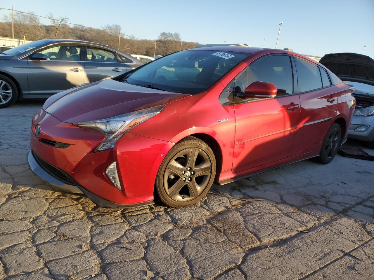 VIN JTDKARFU0J3063717 2018 TOYOTA PRIUS no.1