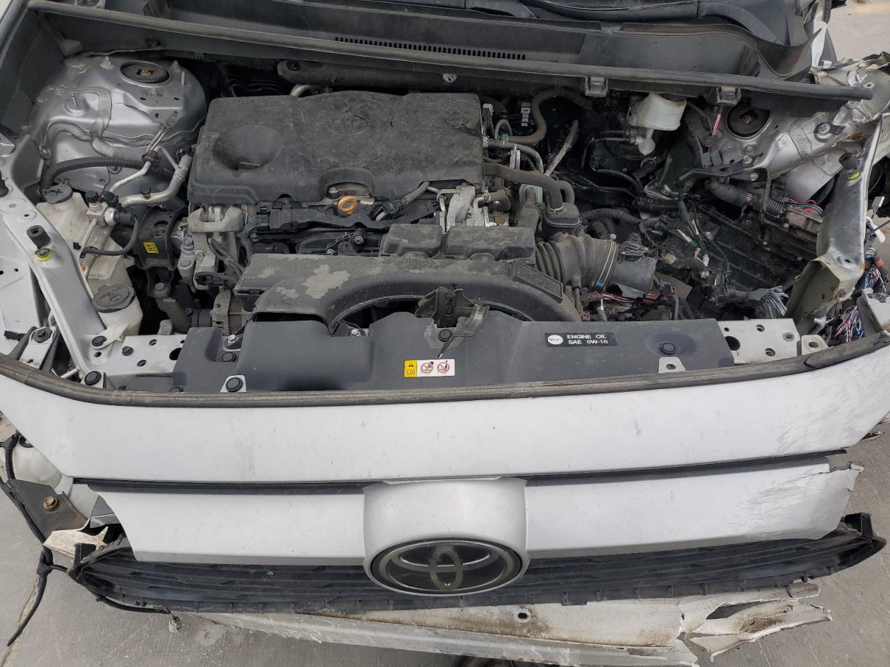 2019 Toyota RAV 4 - Image 12