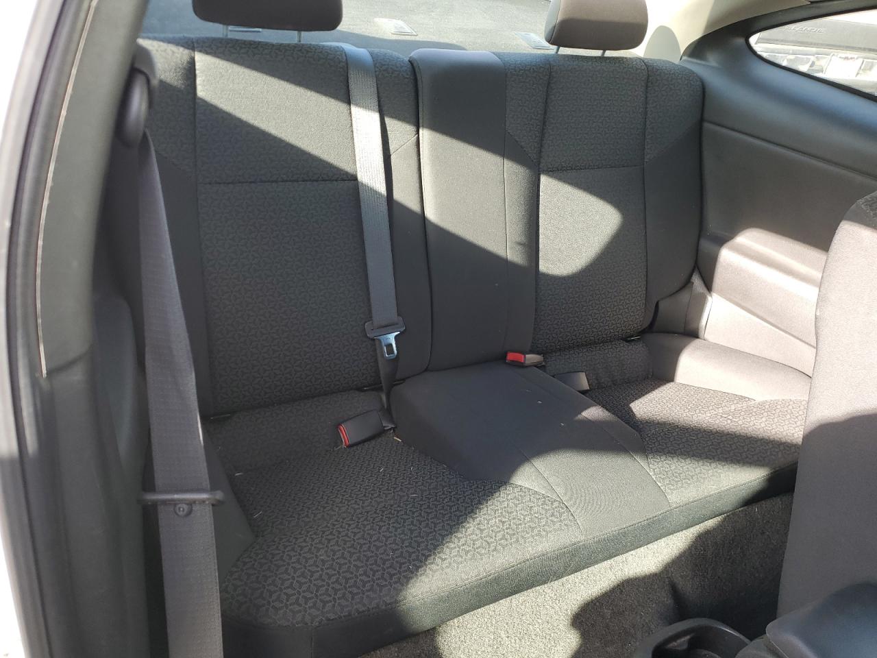 2007 Pontiac G5 - Image 11