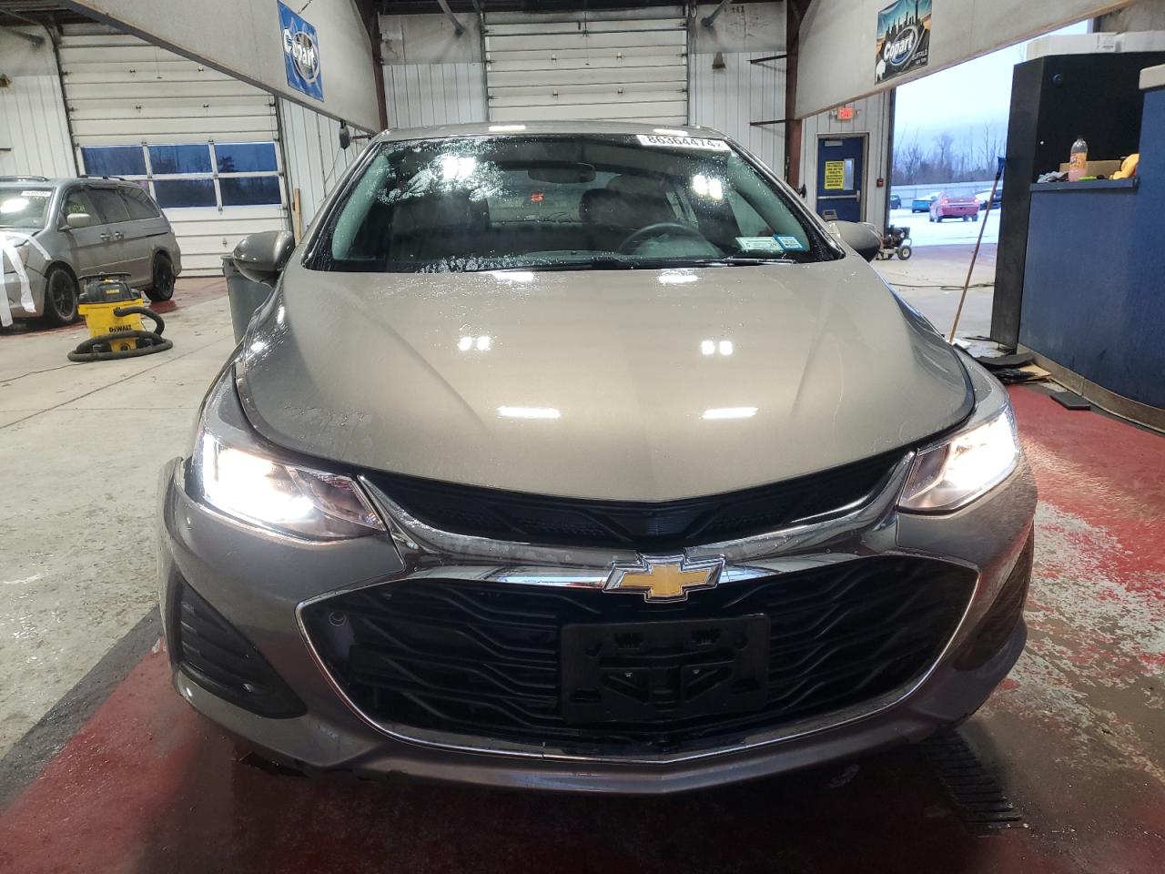 VIN 1G1BE5SM2K7102474 2019 CHEVROLET CRUZE no.5