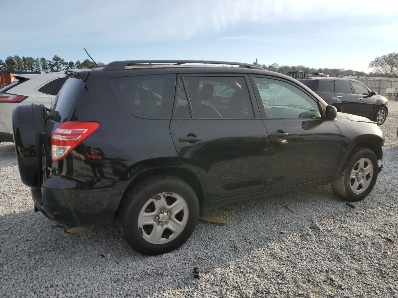 2012 Toyota RAV 4 - Image 3