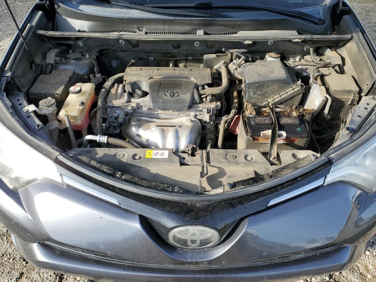 2017 Toyota RAV 4 - Image 11
