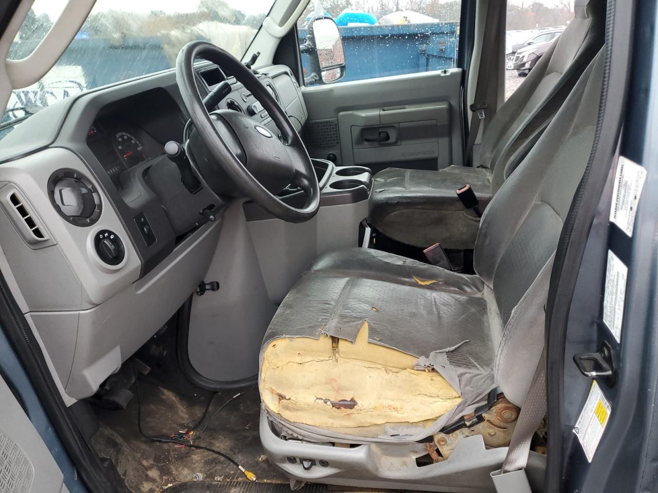 2014 Ford Econoline - Image 7