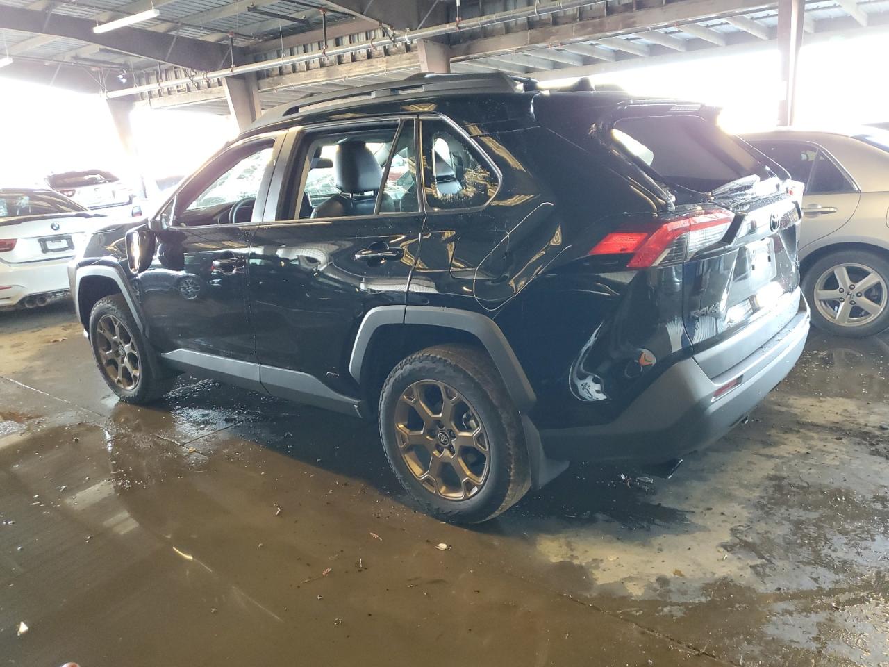 2T3UWRFV7RW224446 TOYOTA RAV4 WOODL 2024