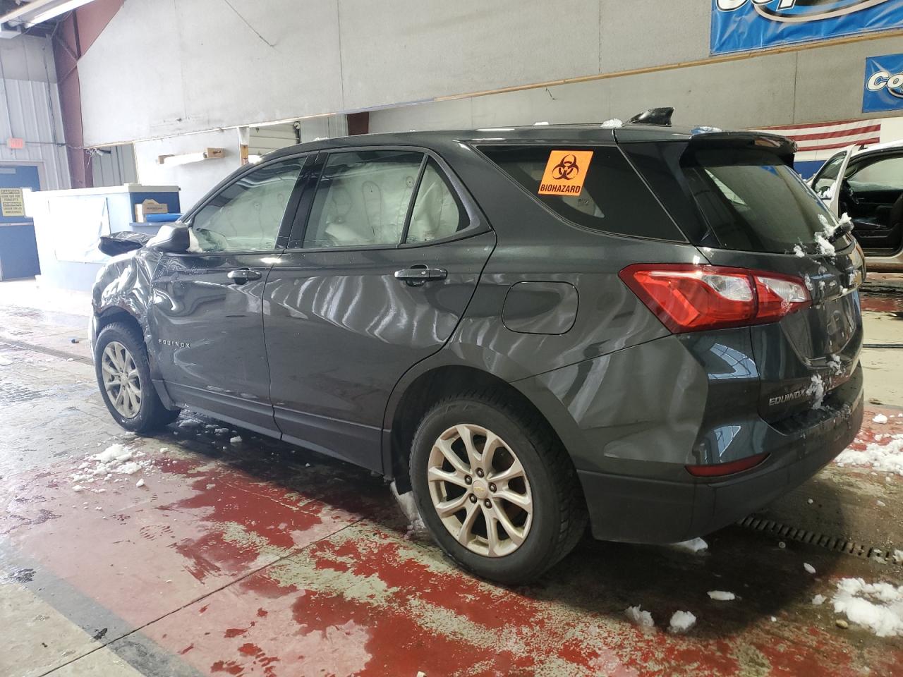 2019 Chevrolet Equinox - Image 2