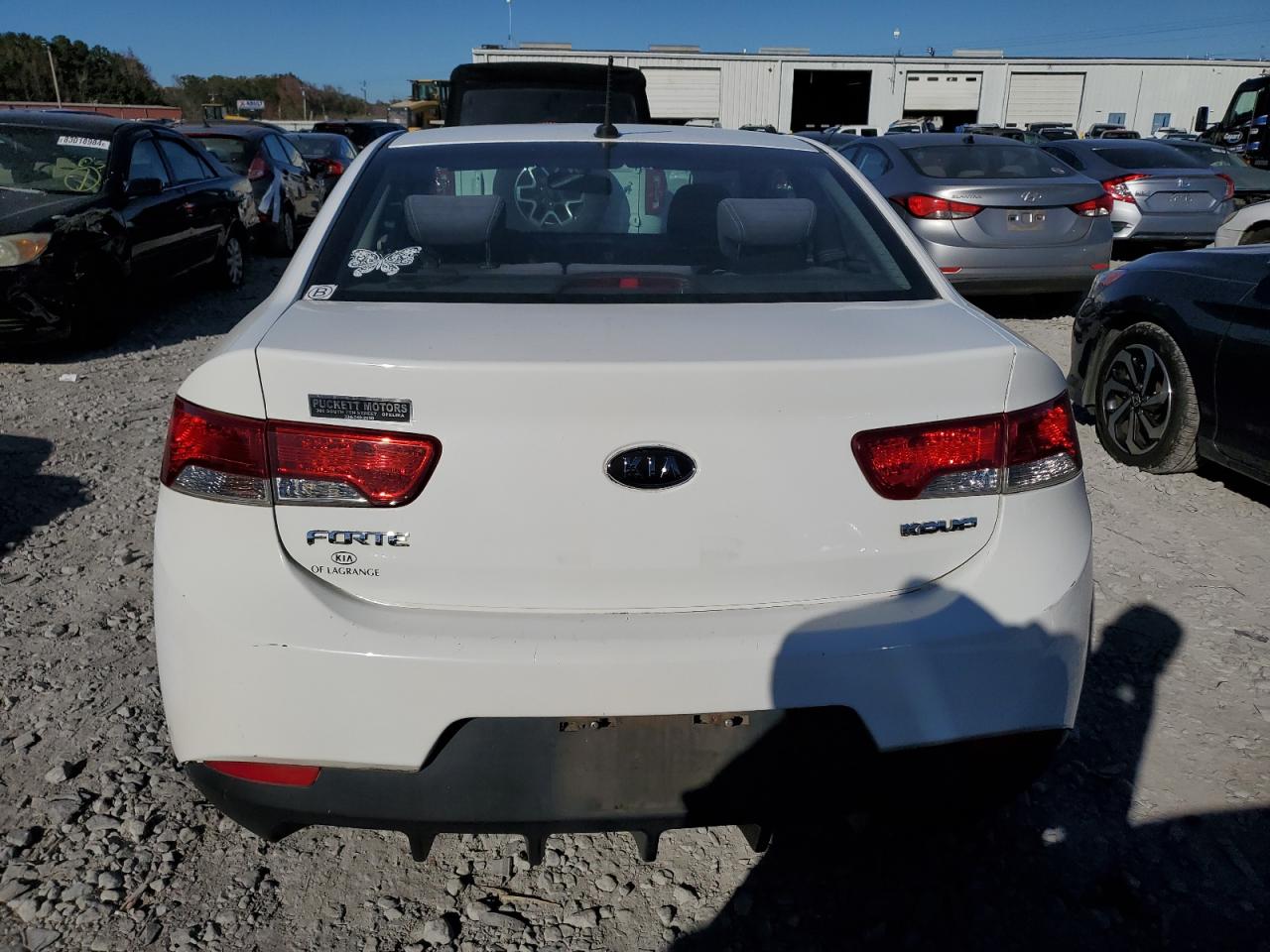 2011 Kia Forte - Image 6