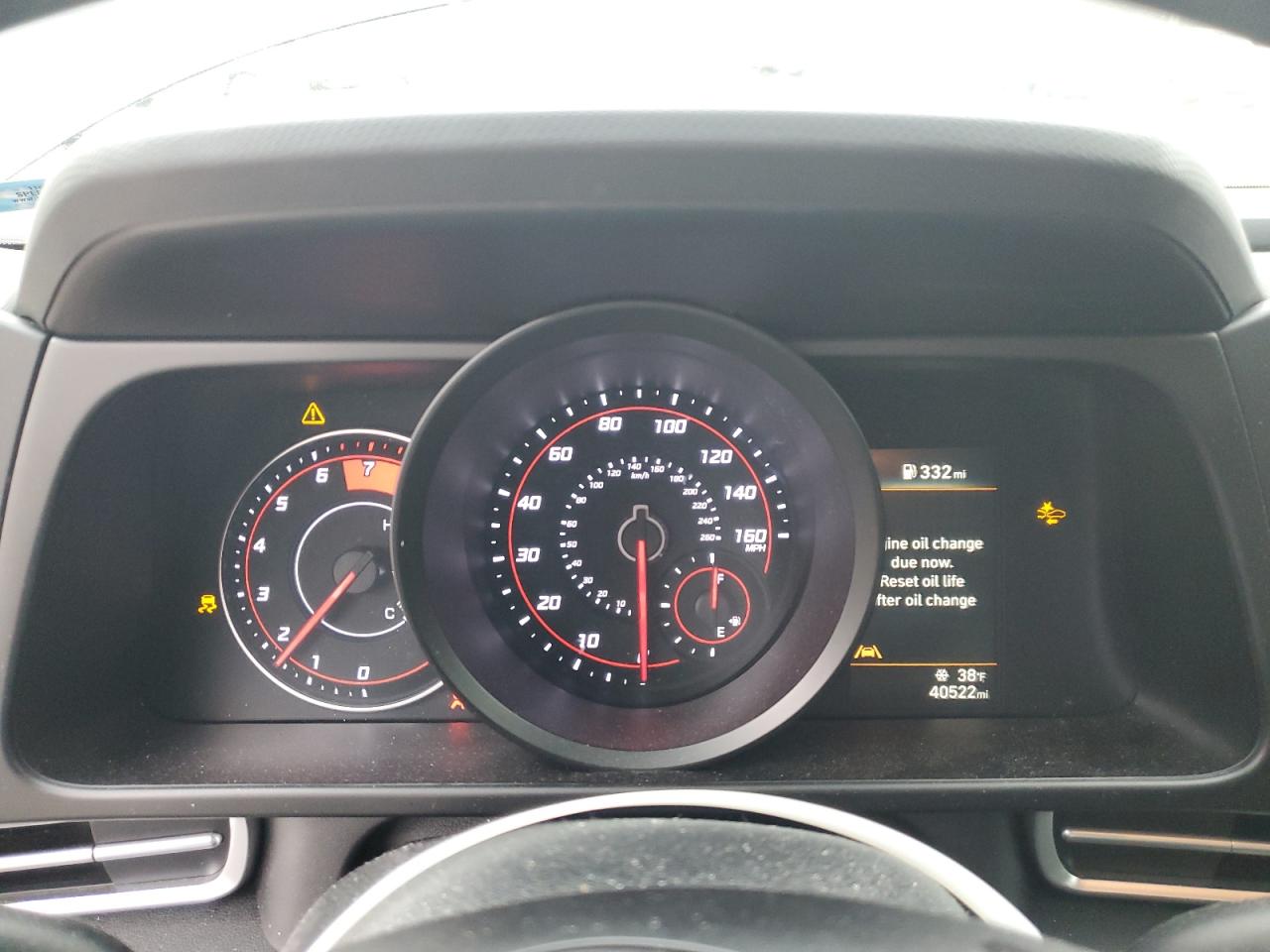 2023 Hyundai Elantra - Image 9
