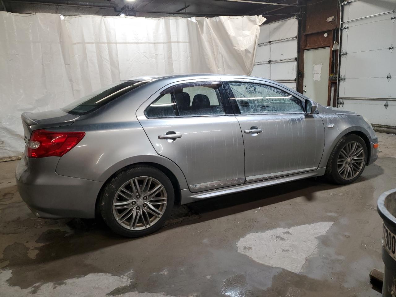 VIN JS2RF9A82D6100091 2013 SUZUKI KIZASHI no.3