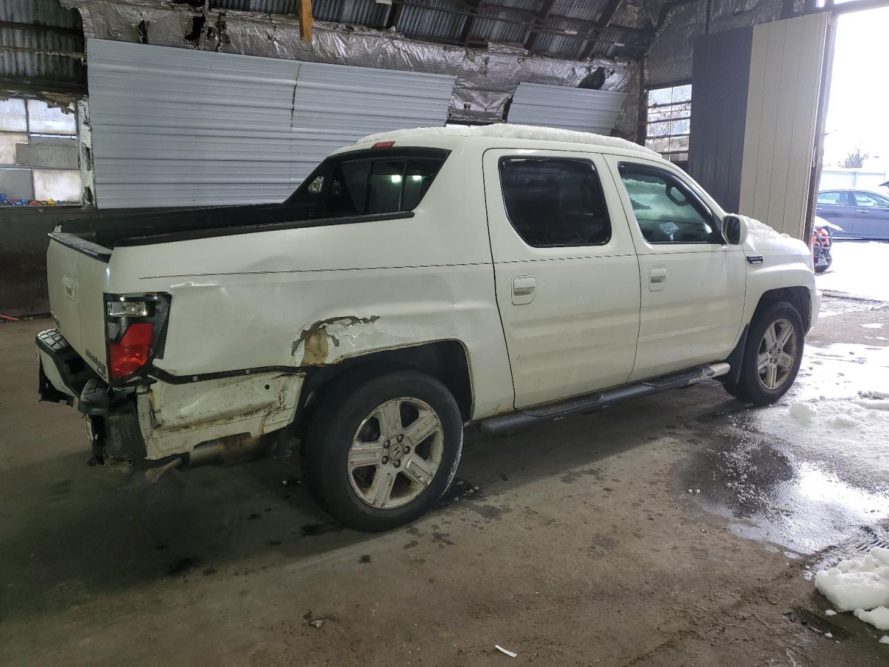 2014 Honda Ridgeline - Image 3