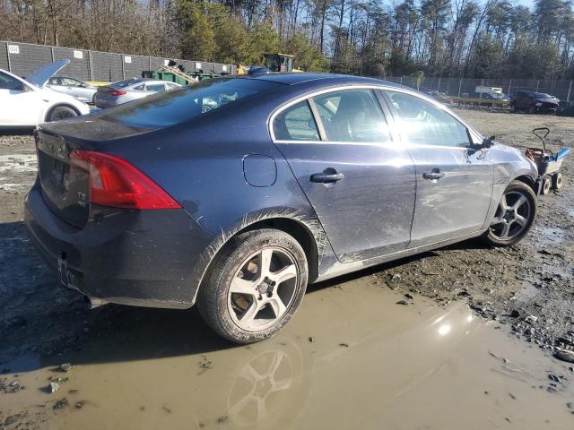  VOLVO S60 2013 Синий