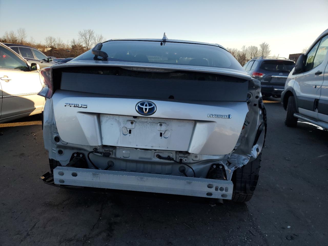 2017 Toyota Prius - Image 6
