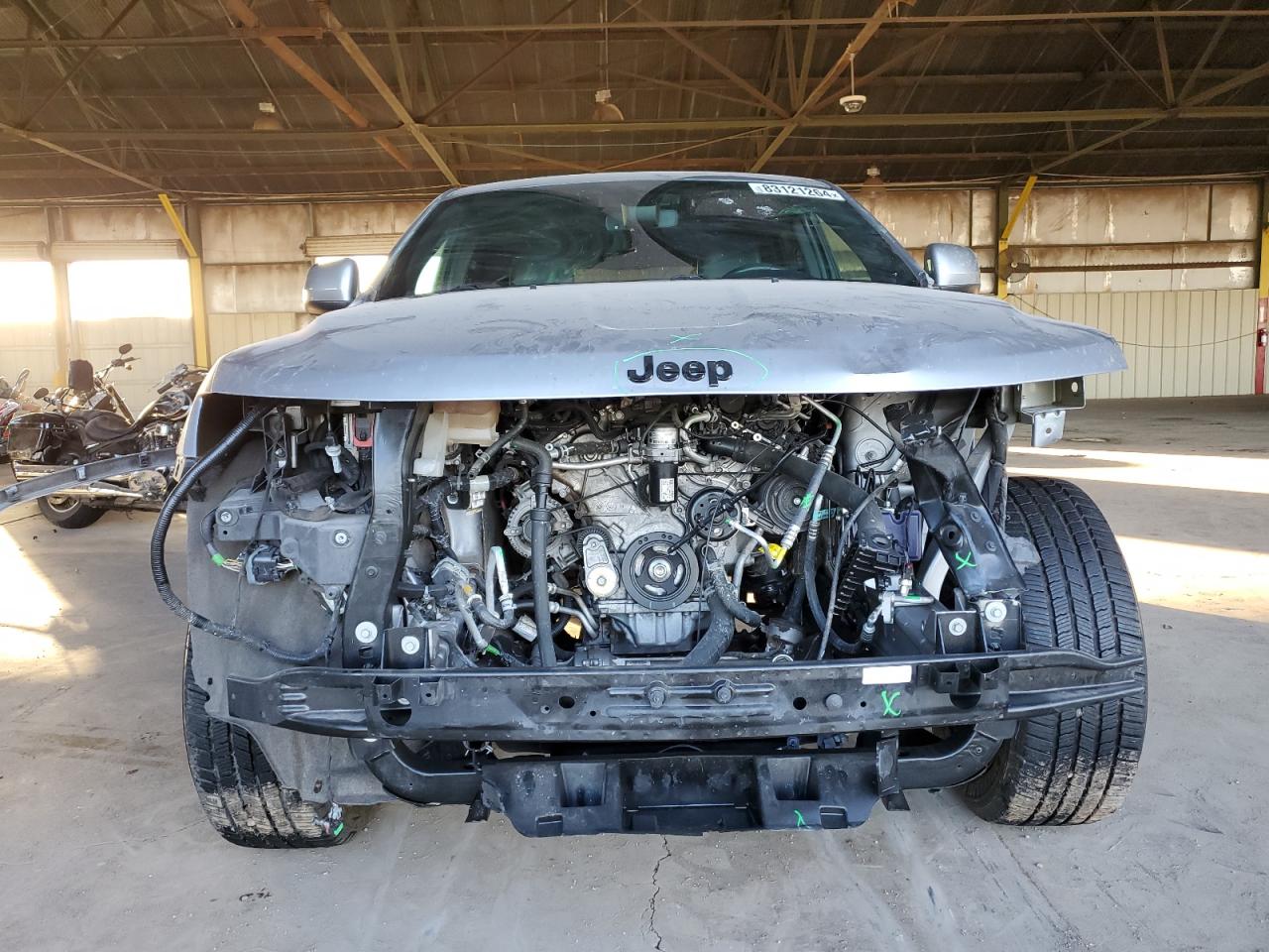 2018 Jeep Grand Cherokee - Image 5